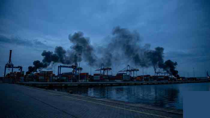 ସାଙ୍ଗ ହେଲା ଶତ୍ରୁ : ୟୁଏଇ ଉପରେ ସାଉଦିର ମିସାଇଲ ମାଡ଼! saudi uae